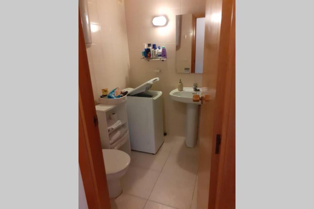 Apartamento Con Piscina En El Centro De 블랑스 외부 사진